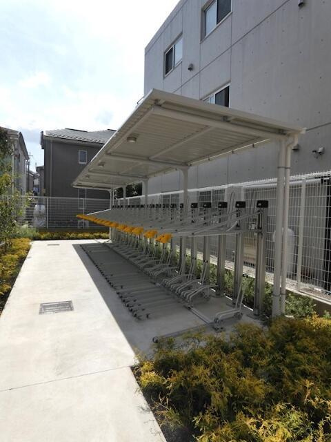 Ｉｒｉｓ西大井の駐車場|駐輪場です