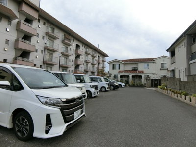 【駐車場】 | ラフレシール・メゾン・宮﨑Ⅰ
