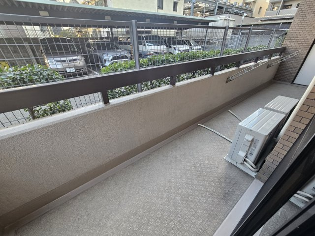 ハイネス東灘のバルコニー