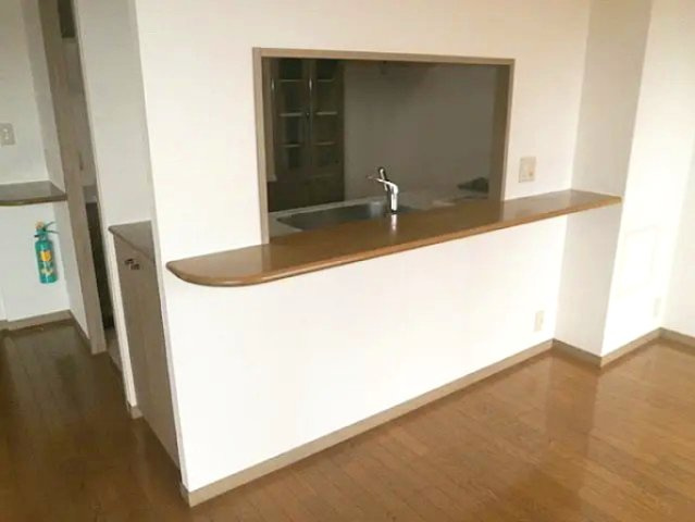 本山アーバンライフの居間・リビング