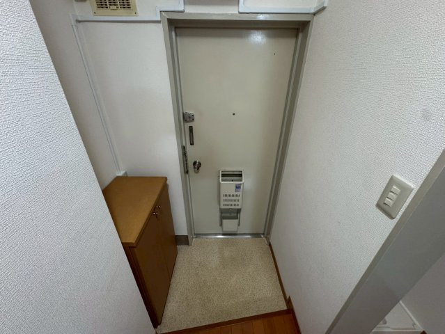 日生住吉コープの玄関