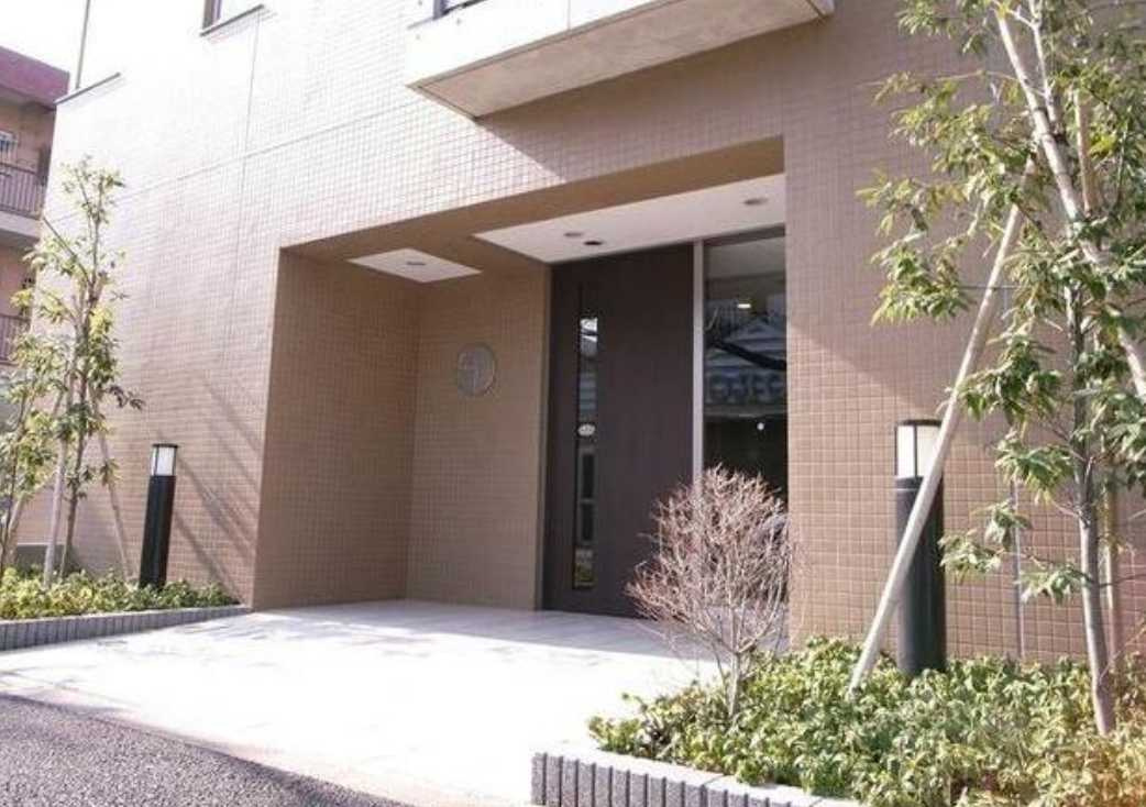 Rumah上用賀　管理人巡回　楽器相談　南西角部屋のエントランス
