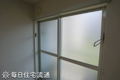【内装】 | スリィ