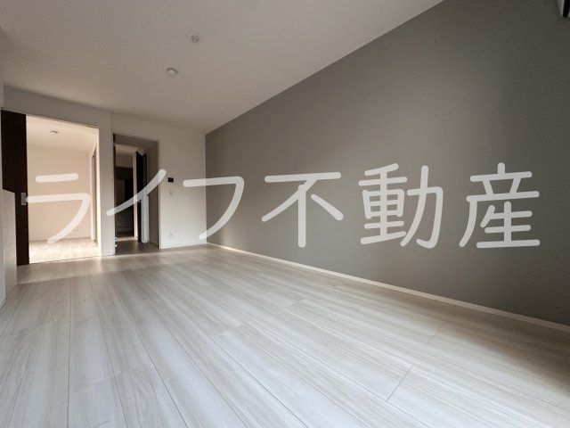 ラフィーネ クローバーの内装|明るい色調の室内です