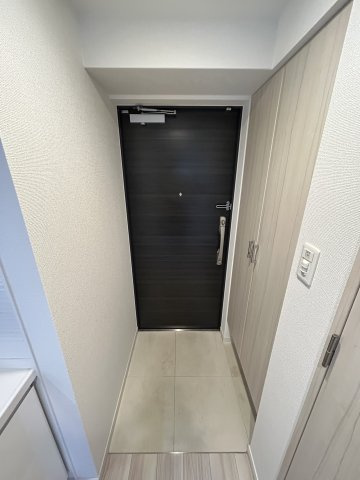 S-RESIDENCE阿波座WESTの玄関
