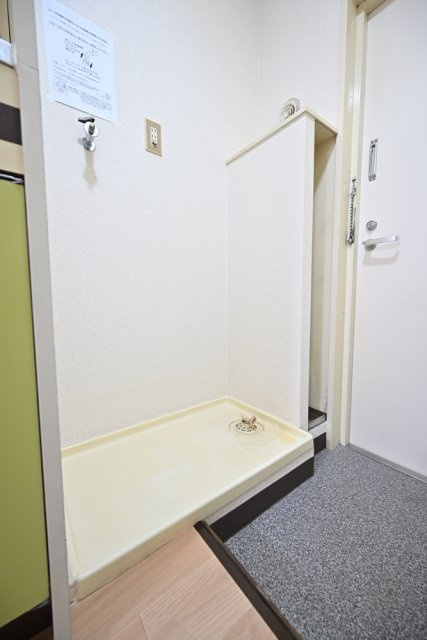 スカイコート都立大学の設備|室内洗濯機置場