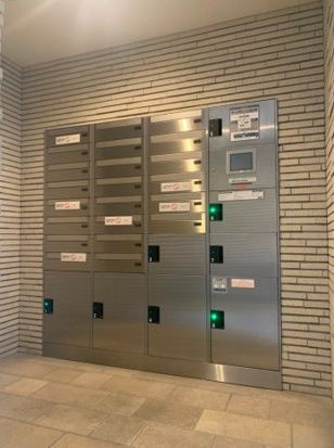 シャルム亀戸のその他共用部分|メールボックス・宅配ボックス