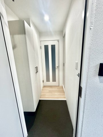 プリヴェ江坂の玄関