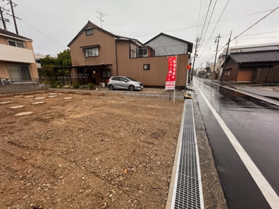 【前面道路含む現地写真】 | Heartful-Town瀬戸市東安戸町9番【仲介手数料無料　にじの丘小　にじの丘中】 | LINEから簡単お問合せ可能！
友達検索で@nqk7328tです！。