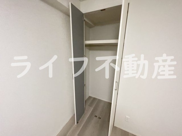 グランドレッセ今里の収納|ちょっとした収納スペースも充実しています