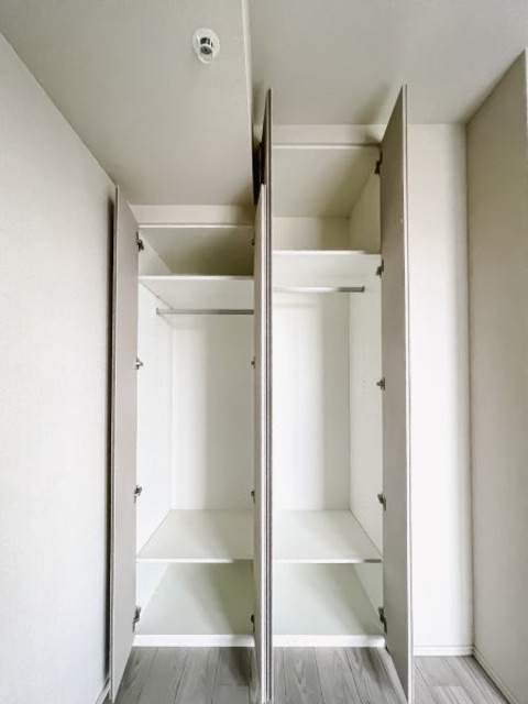 ロイヤルパークス有明の収納|※写真は同タイプ住戸です。
