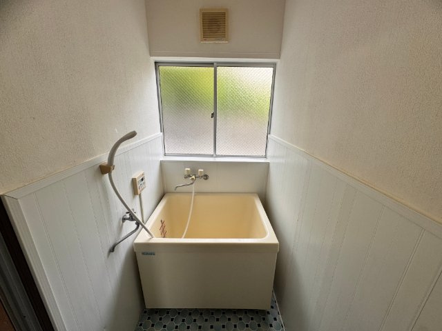 サンライズ矢岳の浴室