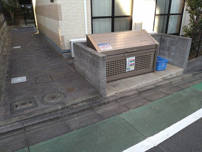 【その他】 | レオパレスエトワール南生田 | ダストボックス