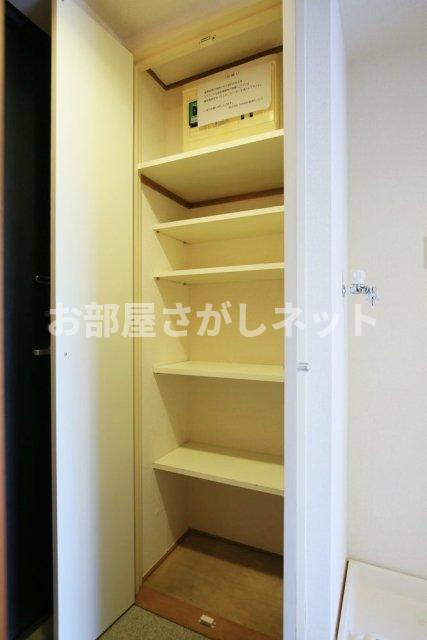 ザ・ハウス中野坂上【おとり物件なし】#学生・社会人にオススメ！初期費用分割払いOK！の収納|靴入