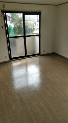 グリーンコートの居間・リビング
