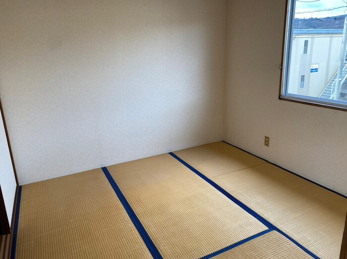ハイツ水越　Bの和室