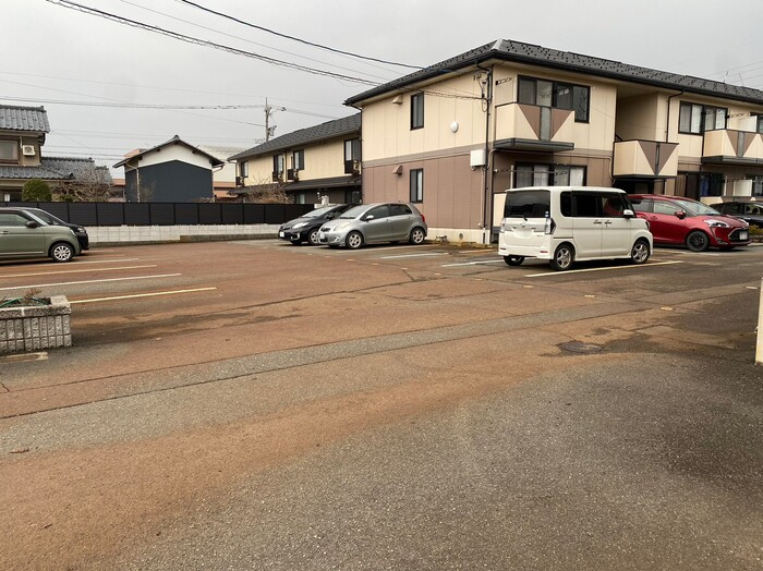 グリーンウェル　Ｂの駐車場
