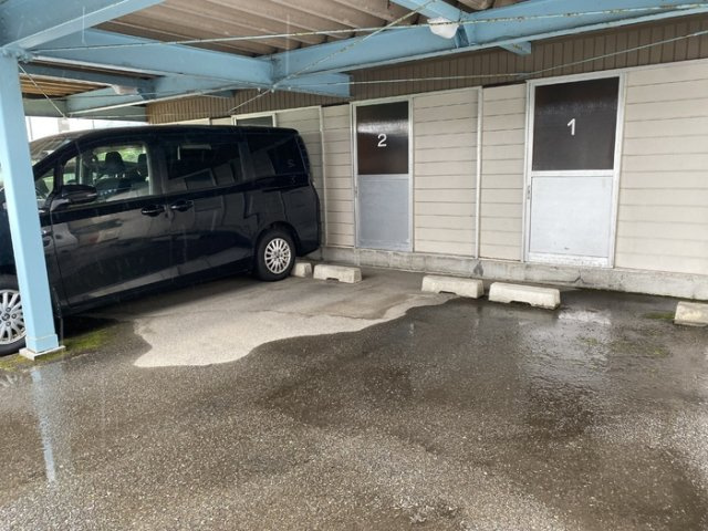 ファミール五反田の駐車場