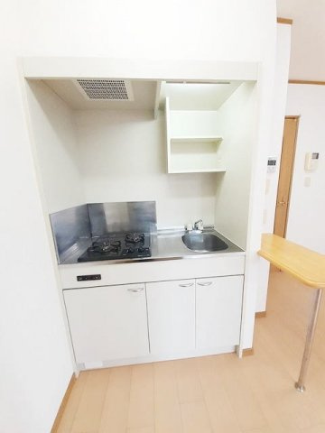 熊本市東区小峯２丁目の賃貸マンションのキッチン|きれいなキッチンです