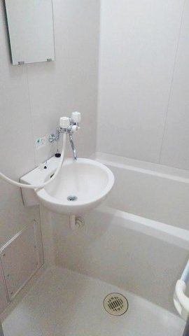 熊本市東区尾ノ上２丁目のアパートの浴室|落ち着いた空間のお風呂です