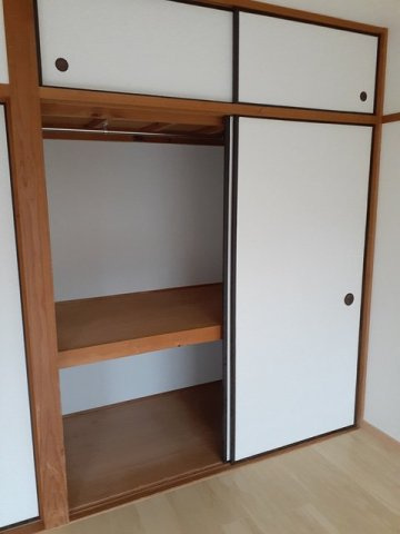 ワールドハイツ満永の収納|ちょっとした収納スペースも充実しています