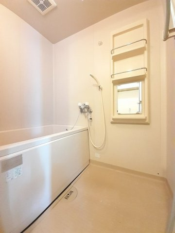 熊本市東区御領３丁目のアパートの浴室|きれいなお風呂です