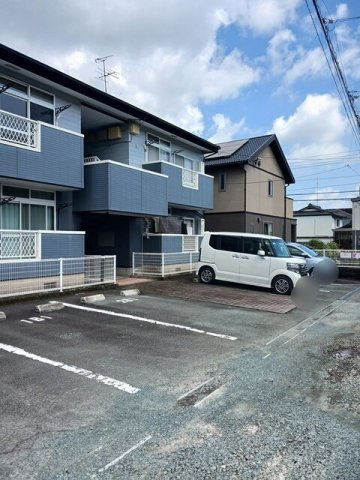 シャトレーゼⅡの駐車場|駐車場があります