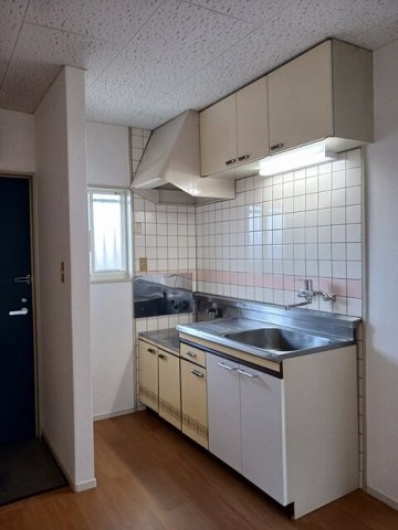 熊本市東区小山１丁目のアパートのキッチン|使いやすいキッチンです