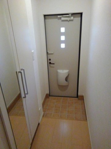 熊本市北区高平２丁目のアパートの玄関|シンプルで使いやすい玄関です