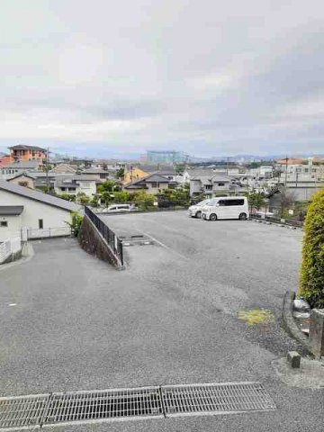 熊本市北区龍田６丁目のアパートの駐車場|駐車場完備です