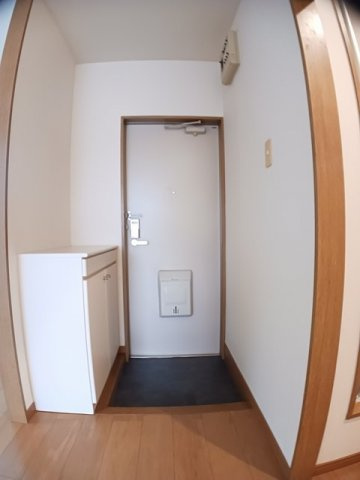 熊本市北区龍田１丁目のアパートの玄関|ゆったりとした玄関です