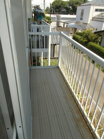 熊本市北区鹿子木町のアパートのバルコニー|落ち着いた時間を過ごせるバルコニーです