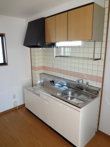 合志市豊岡のアパートのキッチン|使いやすいキッチンです