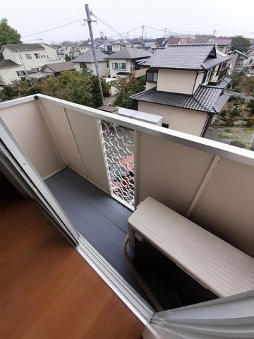熊本市北区龍田６丁目のアパートのバルコニー|落ち着いた時間を過ごせるバルコニーです