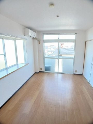熊本市北区龍田６丁目のアパートの内装|内装は落ち着いています
