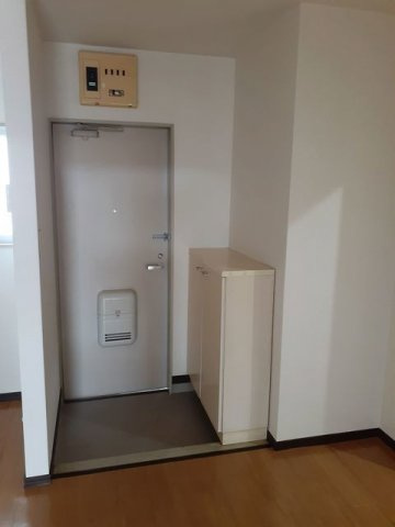 熊本市北区八景水谷４丁目のアパートの玄関|玄関です