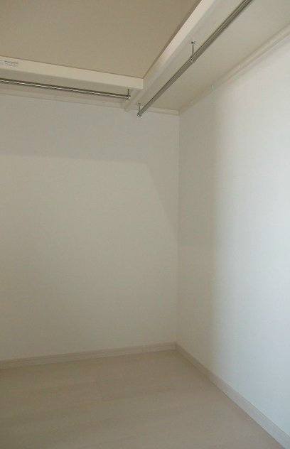 熊本市中央区新屋敷２丁目の賃貸マンションの収納