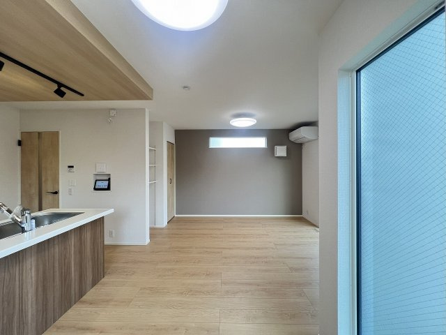 日野市平山５丁目新築の居間・リビング