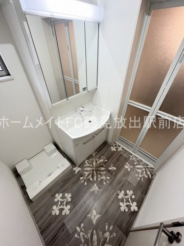 大阪市鶴見区横堤２丁目のアパートの洗面所