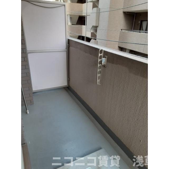 ロイヤルガーデン哲学堂のバルコニー