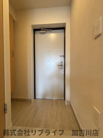 メゾン　ド　アミュレットの玄関