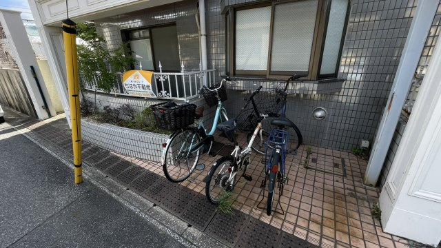 シテ・ラピーヌ幕張本郷のその他共用部分|駐輪スペース