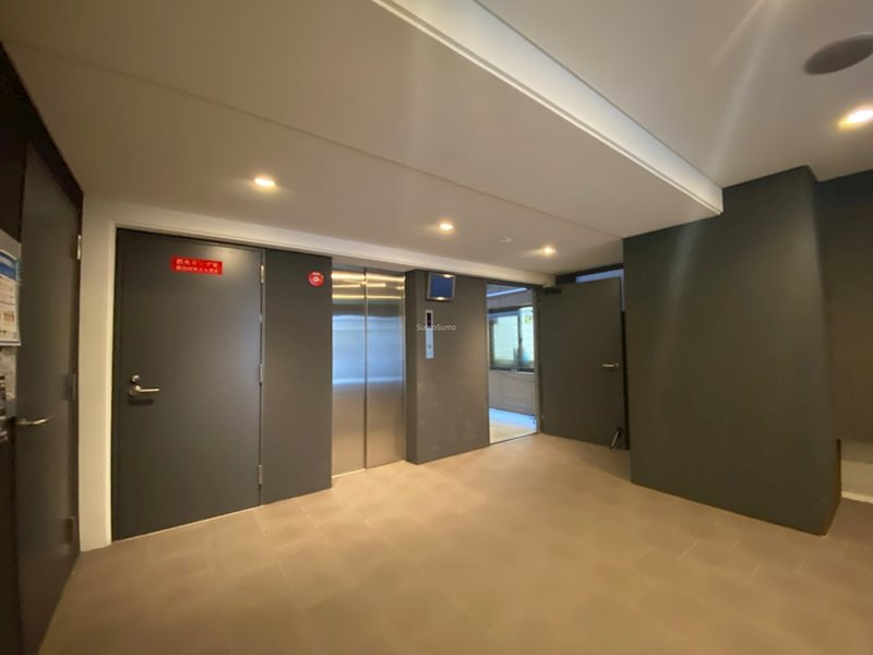 グランパシフィック北新町のロビー
