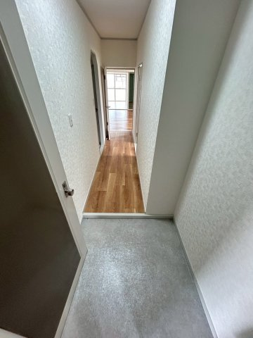 芦屋精道スカイハイツの玄関