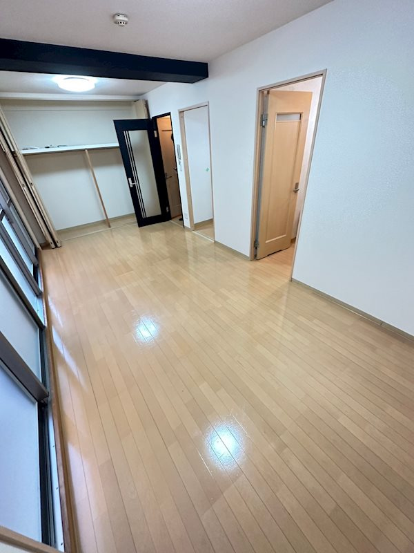 諏訪山ハウス