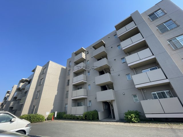 椿峰ニュータウン27街区2号棟