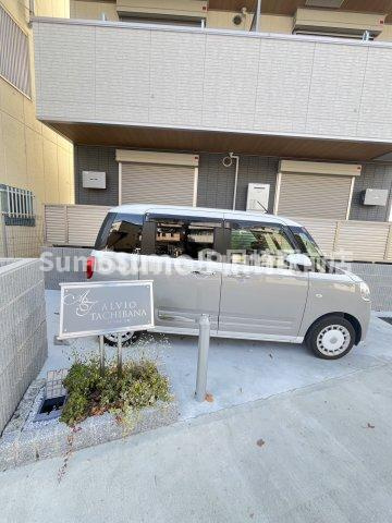 アリビオ立花の駐車場|車をお持ちの方に嬉しい駐車場付きの物件です