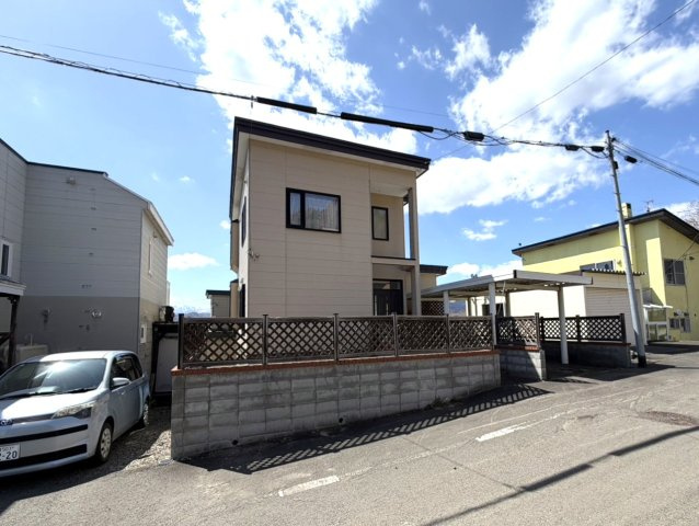 北ノ沢3丁目の外観