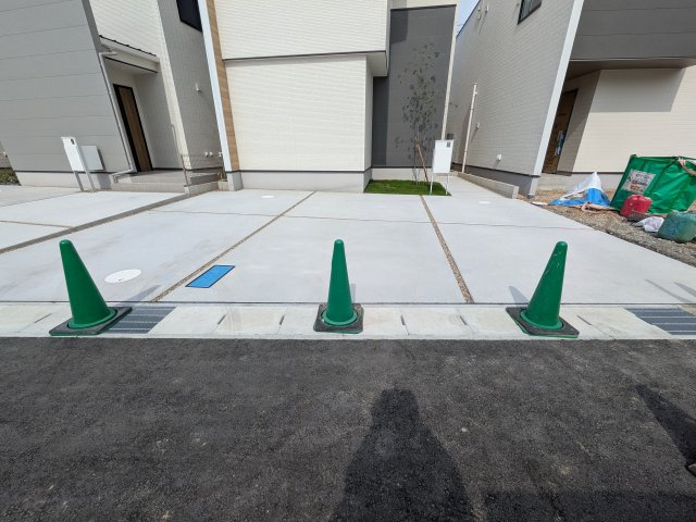 半田市乙川向田町　4号棟の駐車場|駐車スペース2台～3台分駐車可能！
