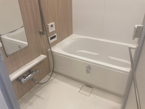 プレミストタワー靭本町の浴室